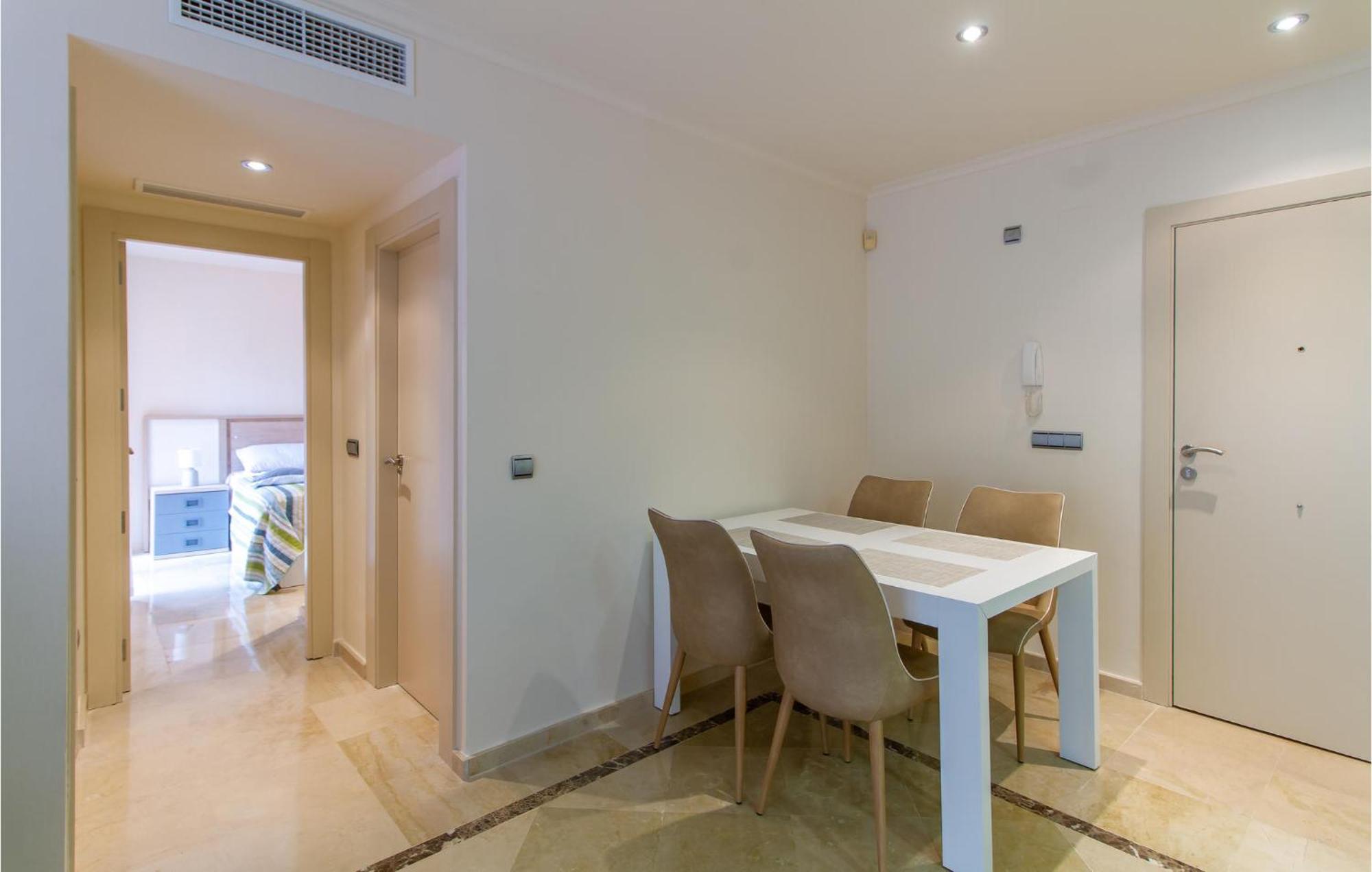 Lovely Apartment In Los Alcazares With Kitchen Dış mekan fotoğraf