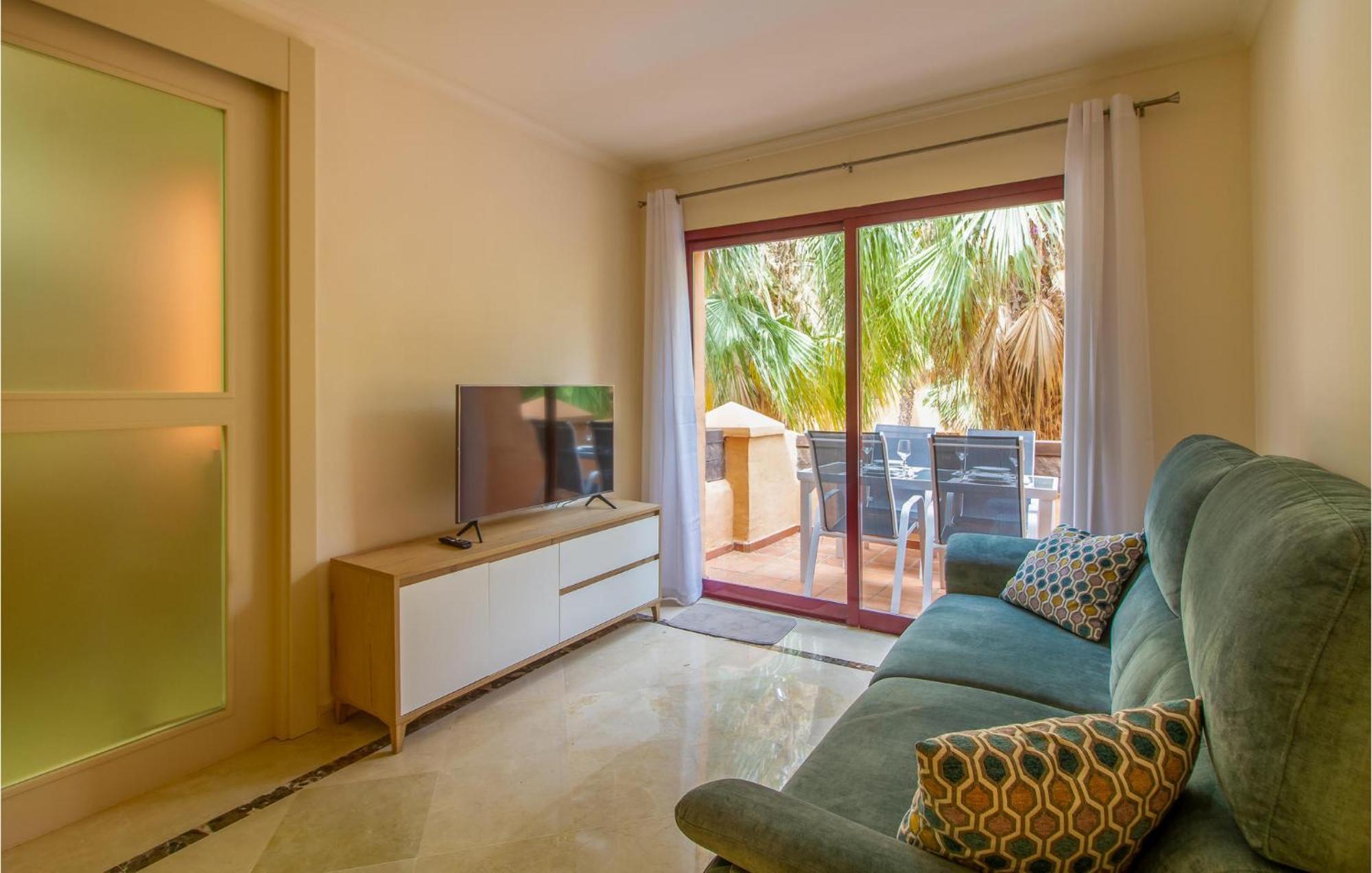 Lovely Apartment In Los Alcazares With Kitchen Dış mekan fotoğraf